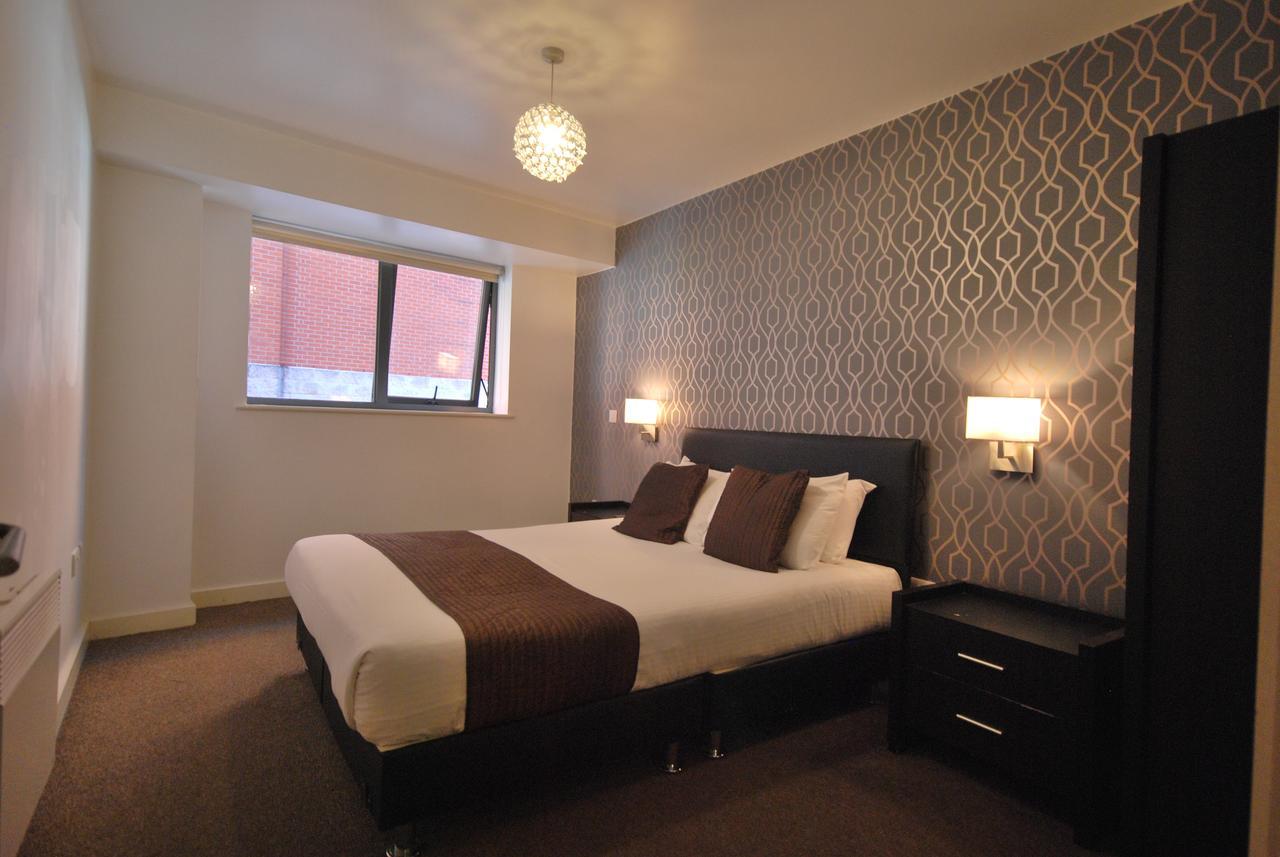 Atana Apartments Manchester Exterior foto